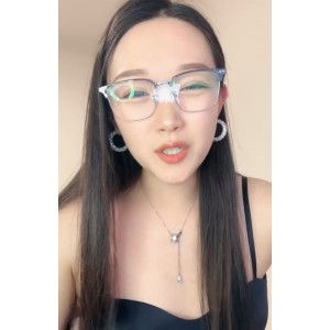 眼镜御姐诱人推特视频合集57部48.6G