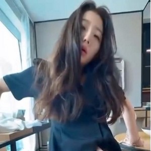 推特吕总品茶视频8部450M珍藏版