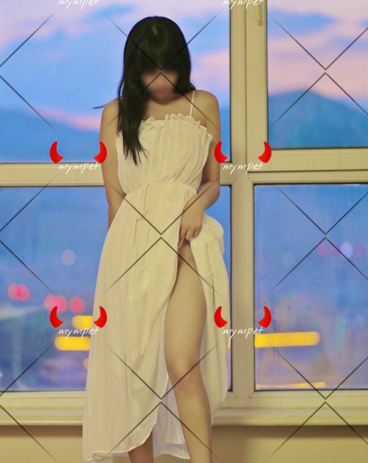 推特别墅门mypet私房美腿特写50部2.17G真够润