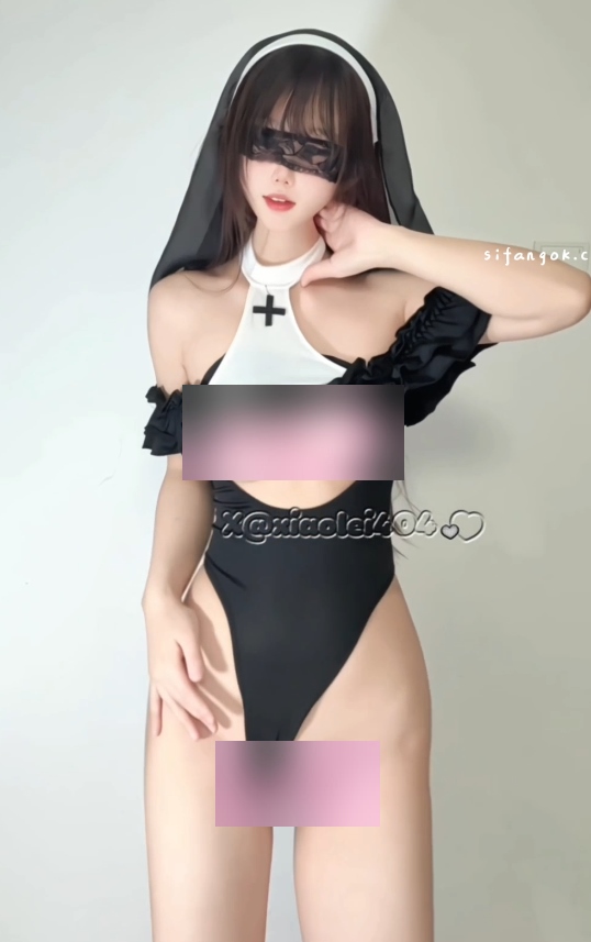 希尔薇付费福利合集6.2G推特超嫩女大