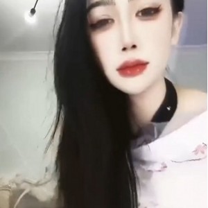 抖音李大嘴5部女王系热舞251MB这水灵