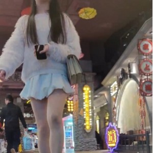 超上头KXCD步行街拍抄底合集20V1.8GB