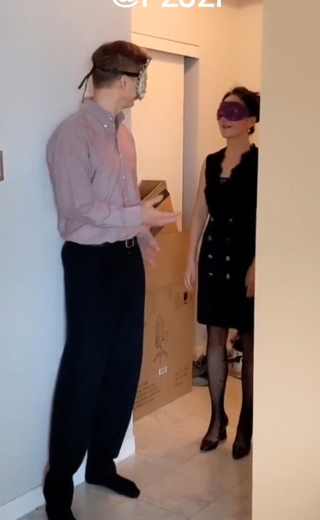 9G福利全系列唯美妻子FZJZR社群太嫩了