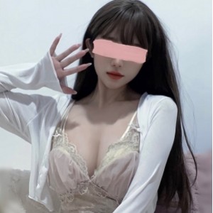 网红小粥定制私拍9v584m超水灵