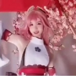 超能AI脱衣女团热舞5V116MB动感对比，直呼过瘾