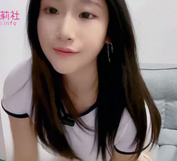 美女雪儿真人互动教学合集6V4.53G波涛汹涌