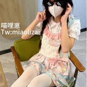 波比猫柠喵哩崽私拍1.21g嫩滑福利姬多汁合集