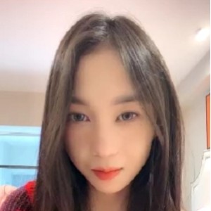 娜子月月嗷刀刃呀13v火辣直播6.8G诱惑难挡